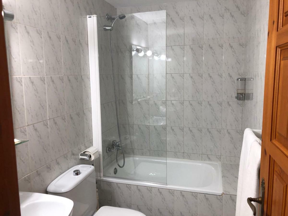 Hostal La Parrilla Monegros II Bujaraloz Luaran gambar