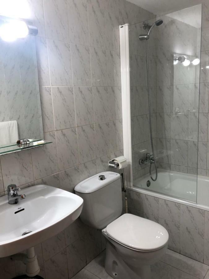 Hostal La Parrilla Monegros II Bujaraloz Luaran gambar